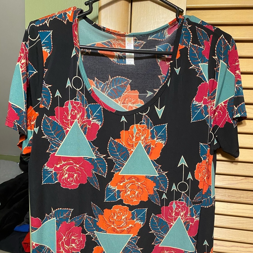 Black floral and geometric Lularoe Classic T